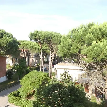 Delightful Apartment In Bibione *